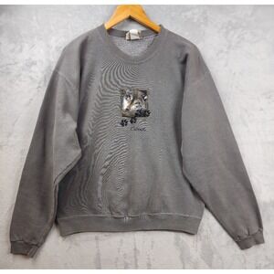 Vintage Artisans Embroidered Wolf Colorado Crewneck Sweatshirt Gray